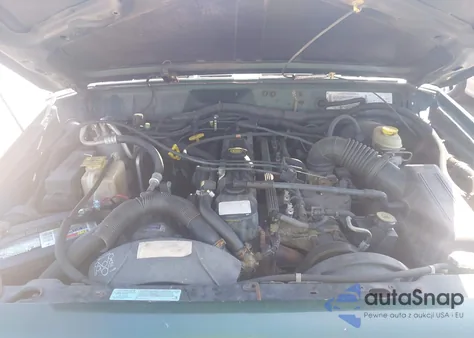 2001 Jeep Cherokee Limited из США, поврежденный, VIN 1J4FT58S11L516060